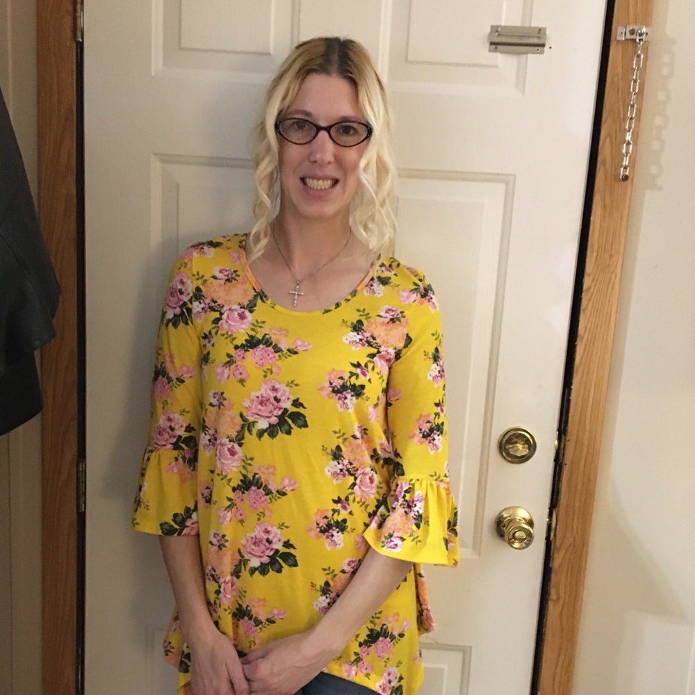 Meet your Posher, Alicia